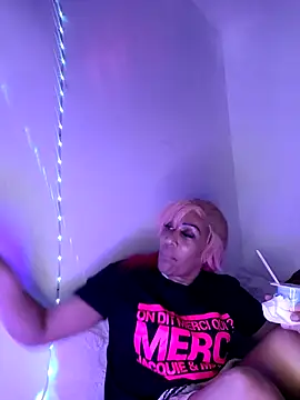 iamlalamilano 网络视讯表演