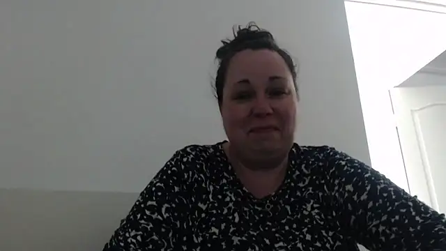 دردشة WendyRhoades الجنسية المباشرة