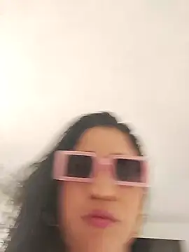 Chat XXX en directo de Yelly