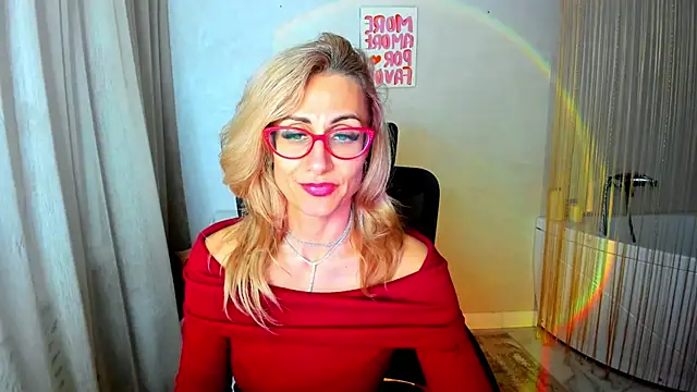 XXX chat uživo modela MuseOfStage