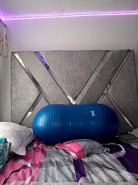 RosenRot07 élő XXX-chatje