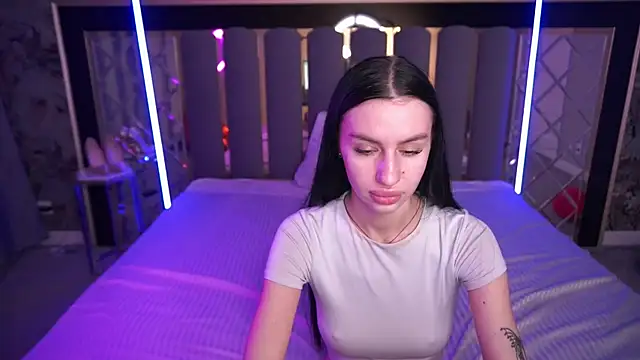 Snow_WhiteeeX's Live XXX Chat