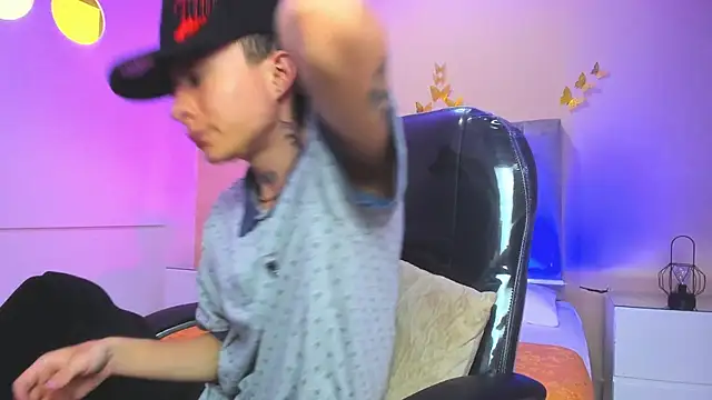 Nascary_Fox 现场XXX聊天