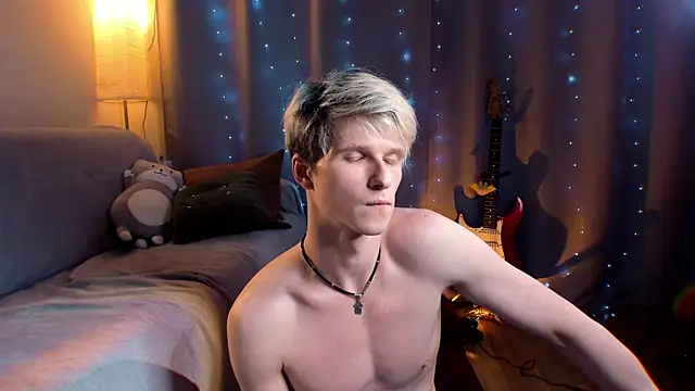 แชท XXX สดของ Breston_Sweet