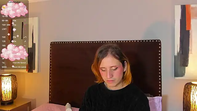 seraphine_star Show in webcam