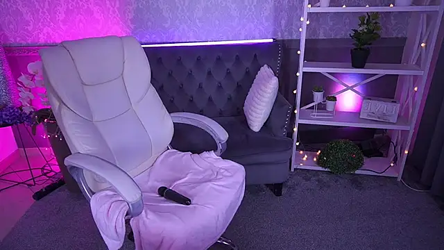 LittleShyy's Live XXX Chat