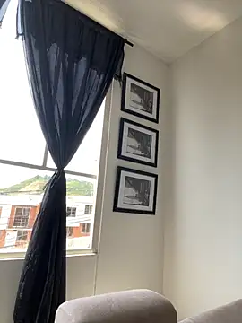 Hanna_Becker_のライブXXXチャット