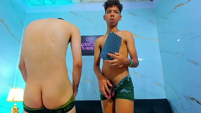 Chat +18 de Spicy_guys ao vivo