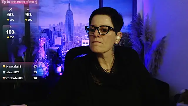 ninarandmann Chat XXX in diretta