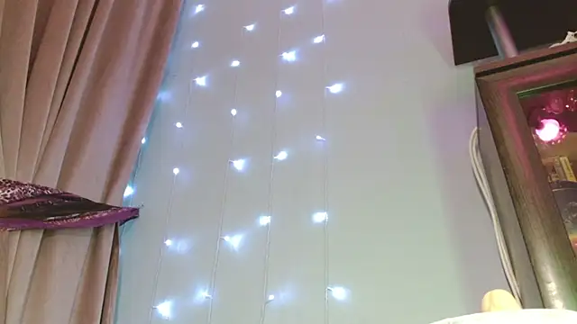 Chatroom XXX en direct de julia_renard