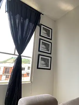 Hanna_Becker_ Live XXX-chat