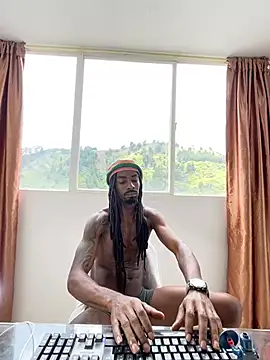 Malkon_Big live XXX chat