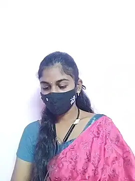 Tamil_Hot_RoyalQueen webcam show