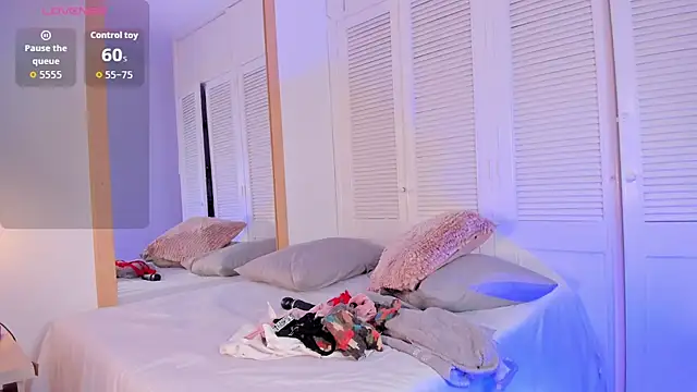 Chat +18 de ALICESANDOVAL ao vivo