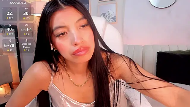 Chat +18 de Tiffany_Low ao vivo