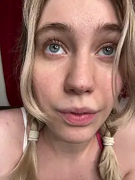 LovelyMiu Webcamshow