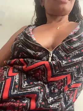 ROUSSH Pertunjukan Webcam