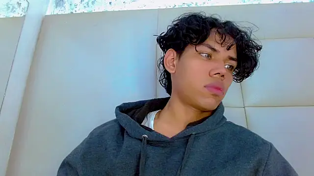 DaviidBuckx_ – Naživo XXX chat