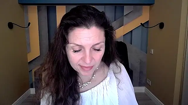 EllaLong Live XXX-chat