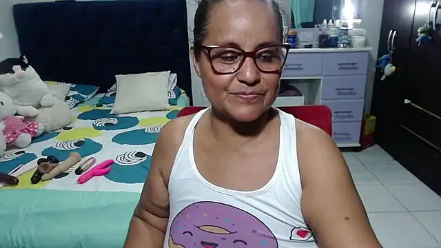 دردشة pervert_mommy_ الجنسية المباشرة