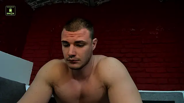 دردشة Troy_Bigtitan الجنسية المباشرة