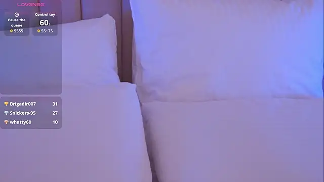 JennyBlowのライブXXXチャット