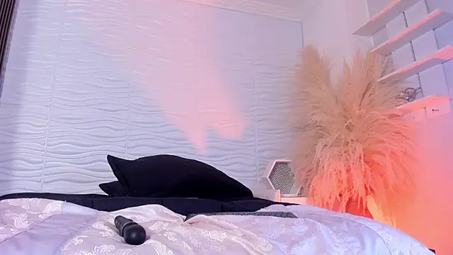 CamileHolmes Chat XXX live