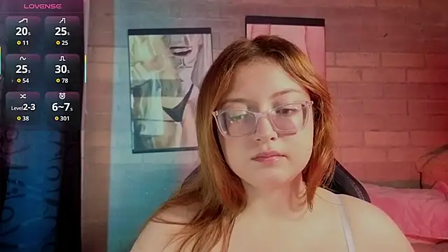 Show modela Mia_Franklyn na web-kameri