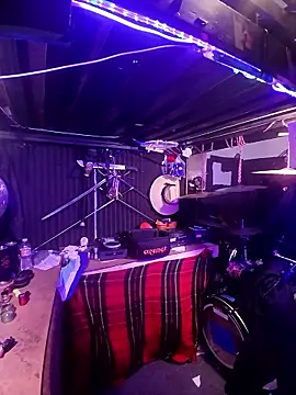 AllucyLu – Live XXX-chat