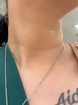 lolabunny9's Live XXX Chat