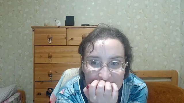 Chat +18 de Smart_Rose ao vivo