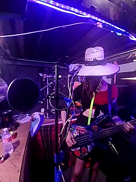 عرض كام AllucyLu