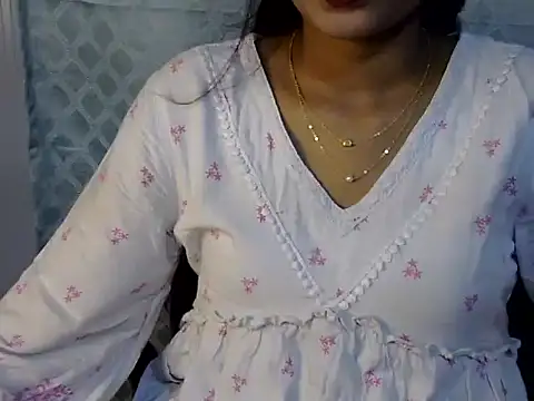 Shab_M লাইভ XXX চ্যাট