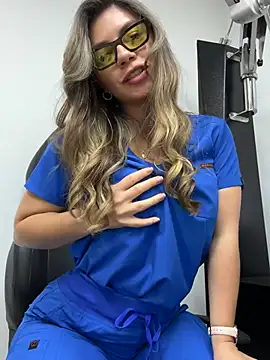 alicee16 Live XXX-Chat