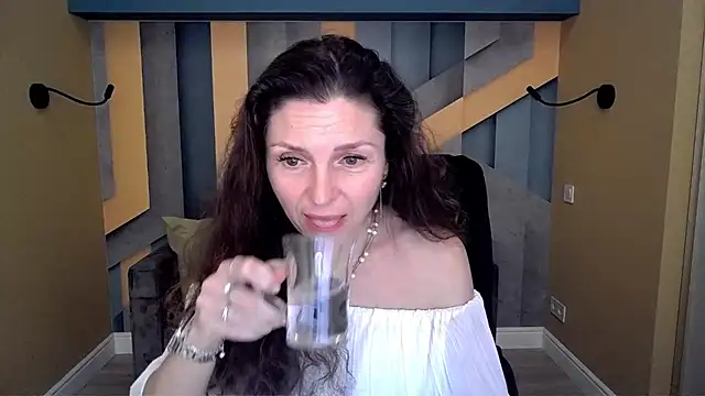 Živý XXX chat EllaLong