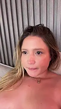 MiaPetit_'s Live XXX Chat