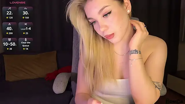 ariashaa Chat XXX in diretta