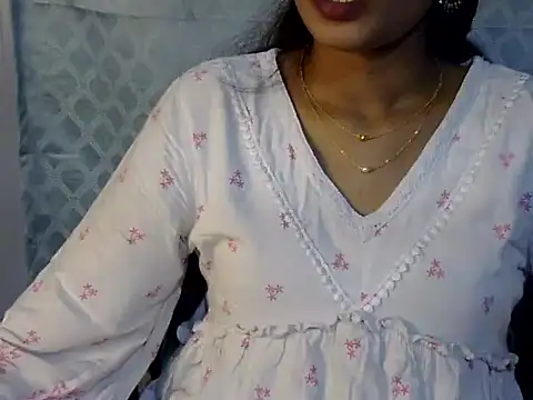 Shab_M লাইভ XXX চ্যাট