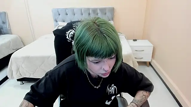 Chat +18 de Bela_Craxkerr ao vivo