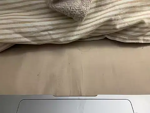 Pertunjukan Kamera Web ZackTheDom1