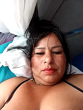 RosenRot07 élő XXX-chatje