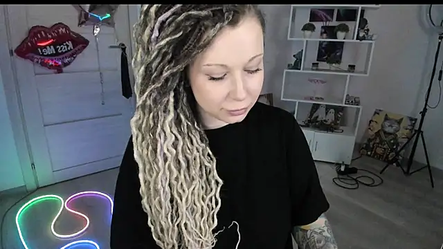 HoneySallyMooreのライブXXXチャット