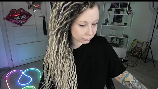 Czat XXX na żywo – HoneySallyMoore