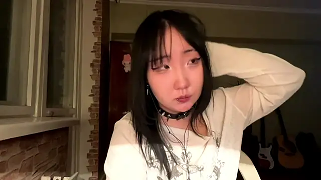 Yunananaa 即時 XXX 聊天