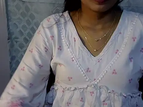 XXX chat uživo modela Shab_M