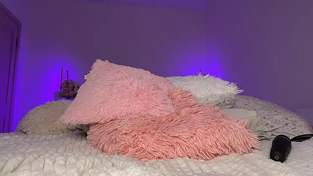 AnnyBastet Chat XXX live