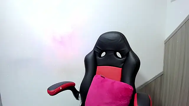 دردشة Isa_klein الجنسية المباشرة