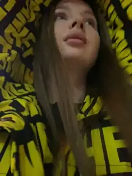 دردشة KrisMagnoly الجنسية المباشرة