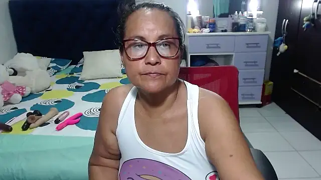 Chatroom XXX en direct de pervert_mommy_