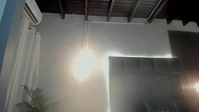 Chat XXX ao vivo de BrigitteVons